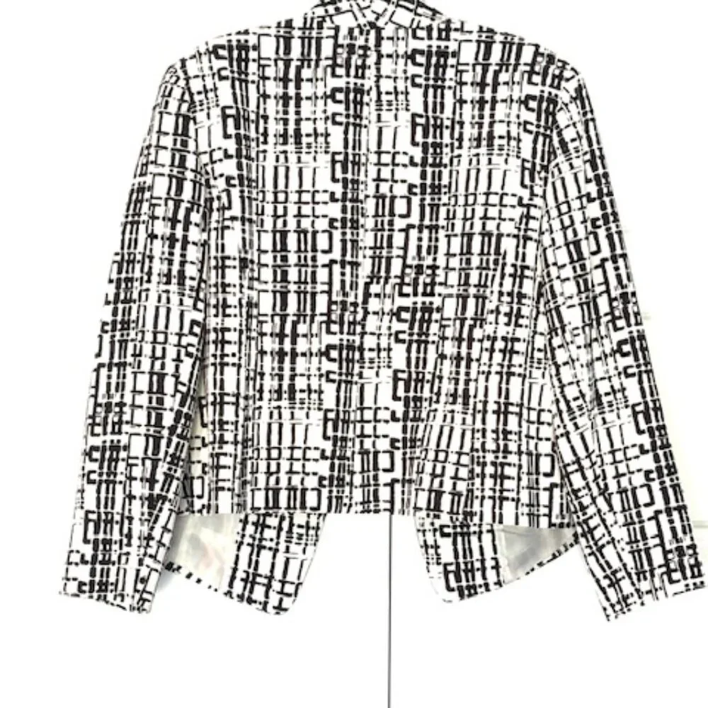 Tahari Black & White Swing Blazer - A Bit of Stretch, Classy, Lined & Comfy! 18W - Picture 3 of 10